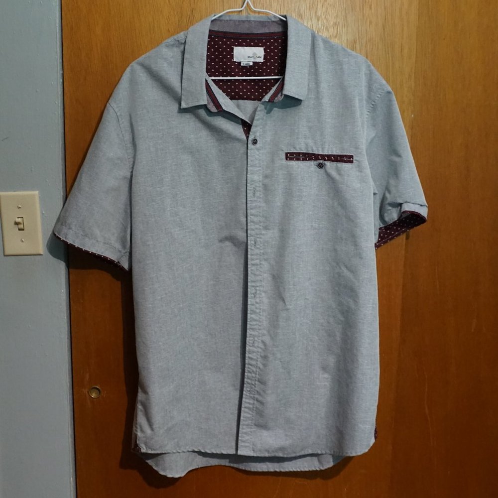 Craft + Flow Shortsleeve Button Down Shirt - Extra Large